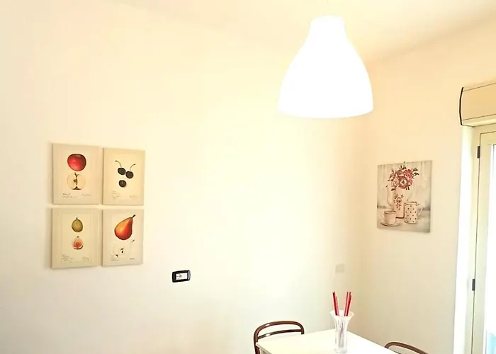 Marilena House דירה *